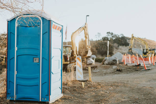 Porta potty delivery and setup in Limestone, IL